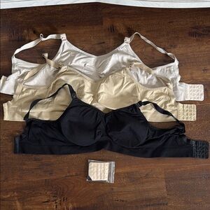 Maternity Nursing Bras - Women's Intimates Set - Black, Cream, Tan